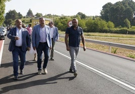 El presidente y el vicepresidente de la Diputación visitaron las obras finalizadas.