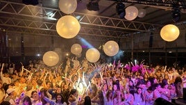Fiesta para los jóvenes en el Grupo