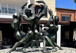 Claudio Favier Orendain recibe un cálido homenaje