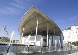 Fachada del Palacio de Congresos de Valencia.
