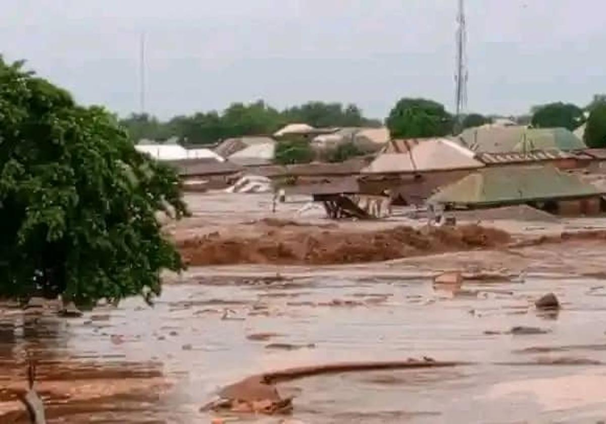 Ascienden a 115 los muertos por las inundaciones en Nigeria